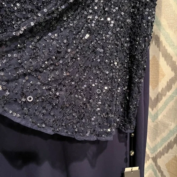 Adrianna Papell New Womans Beaded Boat Neck Gown Navy Blue Size 20 Flared Sleeve - Picture 4 of 10
